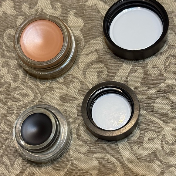 MAC Cosmetics Eyeshadow Collection - Gold, Purple, Pink Hues - Picture 2 of 12